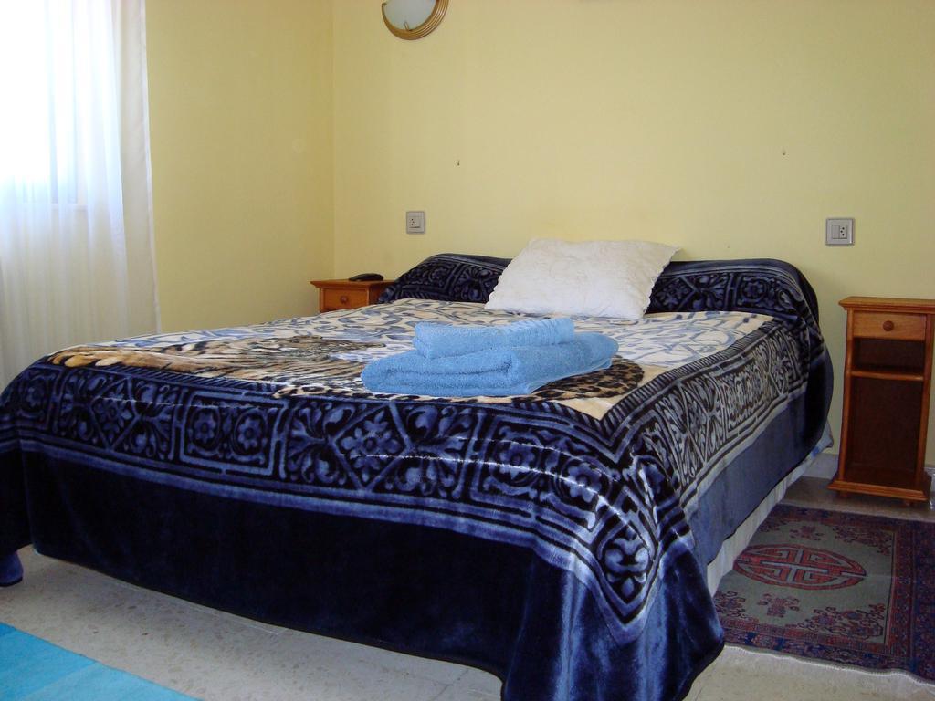 Hostal La Ponderosa Sancti Spíritus Room photo